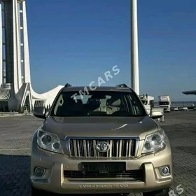 Toyota Land Cruiser Prado 2011