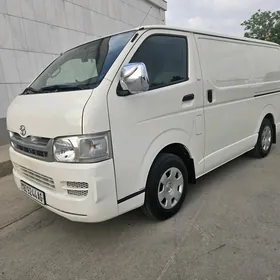 Toyota Hiace 2008