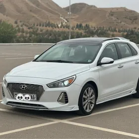 Hyundai Elantra GT 2019