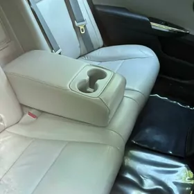 Toyota Avalon 2014