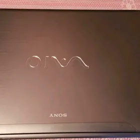 sony vaio i3