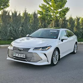 Toyota Avalon 2019