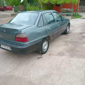 Daewoo Nexia 1996