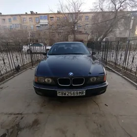 BMW E39 1998