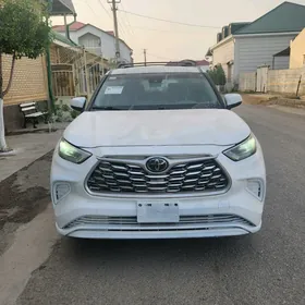 Toyota Highlander 2020