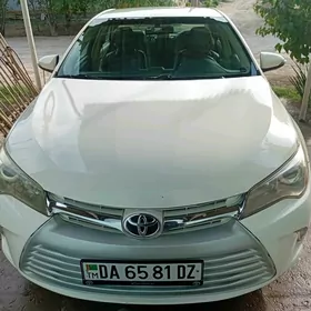 Toyota Camry 2016