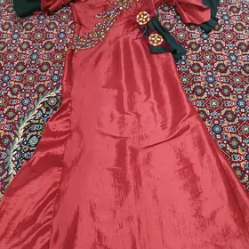 gyzyl keteni