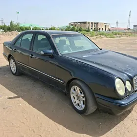 Mercedes-Benz E-Class 1998