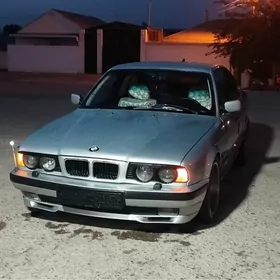 BMW 525 1990