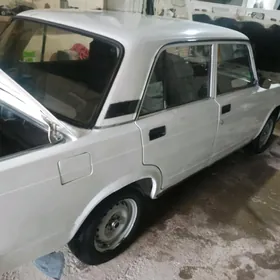 Lada 2107 2001
