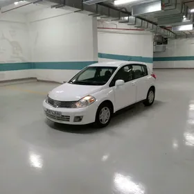 Nissan Versa 2010