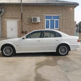 BMW E39 1998