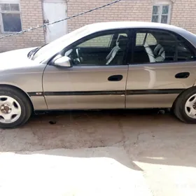 Opel Omega 1995