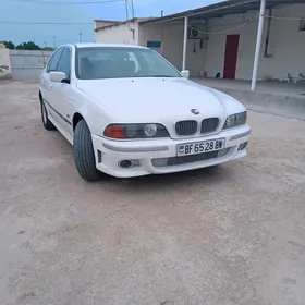 BMW E39 1999