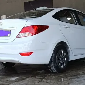 Hyundai Accent 2018