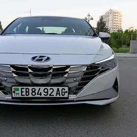 Hyundai Elantra 2020