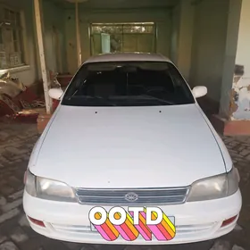 Toyota Corona 1992