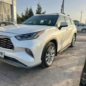 Toyota Highlander 2020