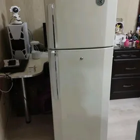 Холодильник LG
