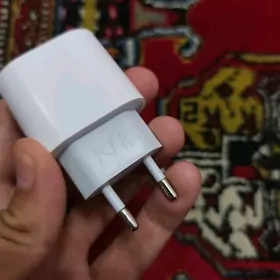 Iphone zaryadnik зарядник