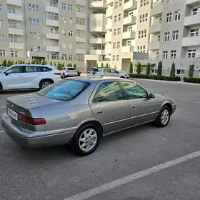 Toyota Camry 1998