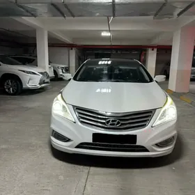 Hyundai Azera 2012