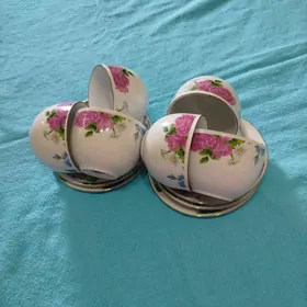чашки с блюдцами