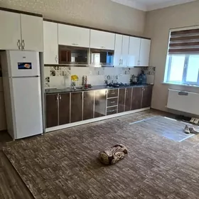 Anew 6 sotok 4 kom. 150m²