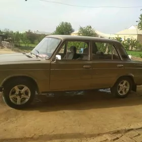 Lada Vesta 1985