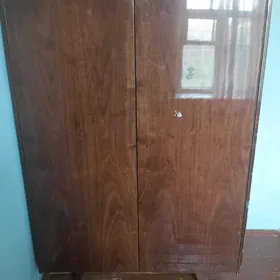 шифаньер российский
