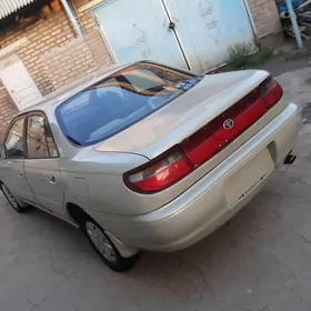 Toyota Carina 1993