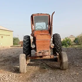 Belarus 320 1980