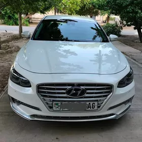 Hyundai Grandeur 2019