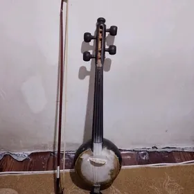 Gyjak.