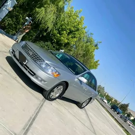 Toyota Avalon 2003