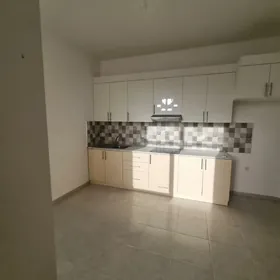 Mir8 4kom 4etaz 150m2