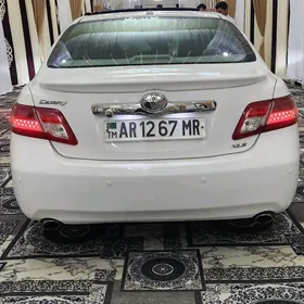 Toyota Camry 2010