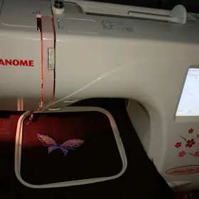 Janome 370E