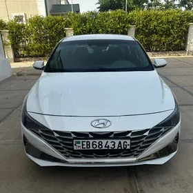 Hyundai Elantra 2021