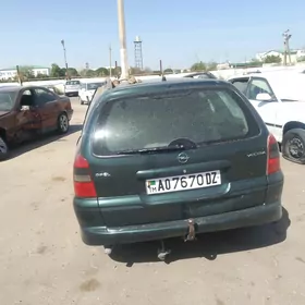 Opel Vectra 2000