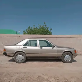 Mercedes-Benz 190E 1992