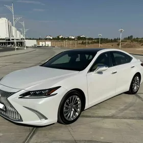 Lexus ES 350 2021