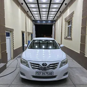 Toyota Camry 2010