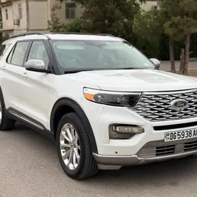 Ford Explorer 2022