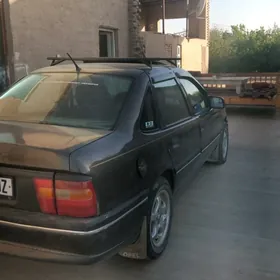 Opel Vectra 1992