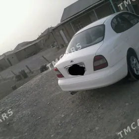 Daewoo Leganza 1998