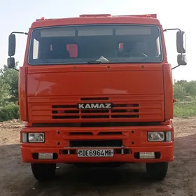 Kamaz 6520 2010
