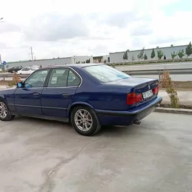 BMW 525 1992