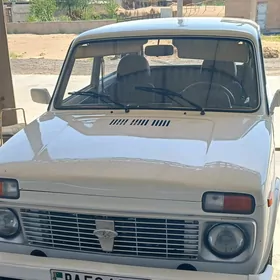 Lada Niva 2010