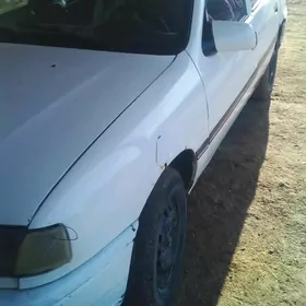 Opel Vectra 1989